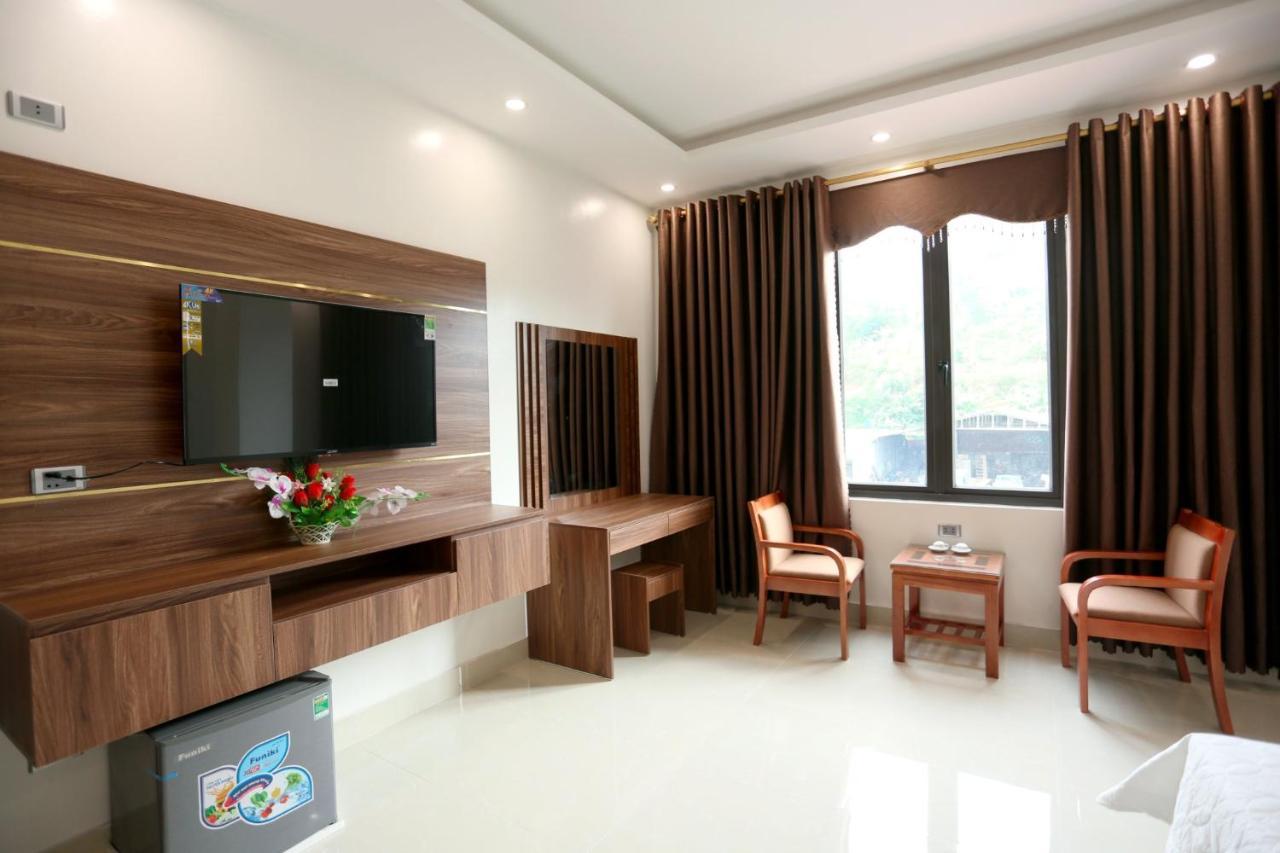 Friend Hotel 河江 外观 照片