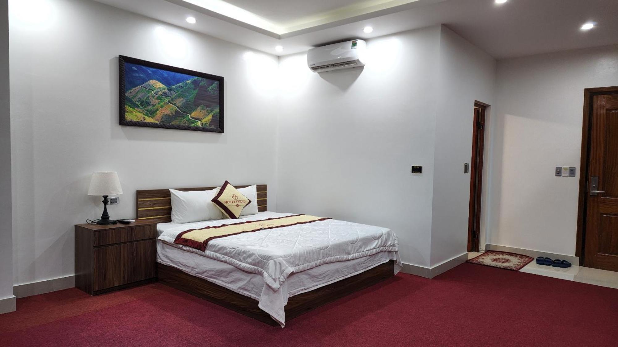 Friend Hotel 河江 外观 照片