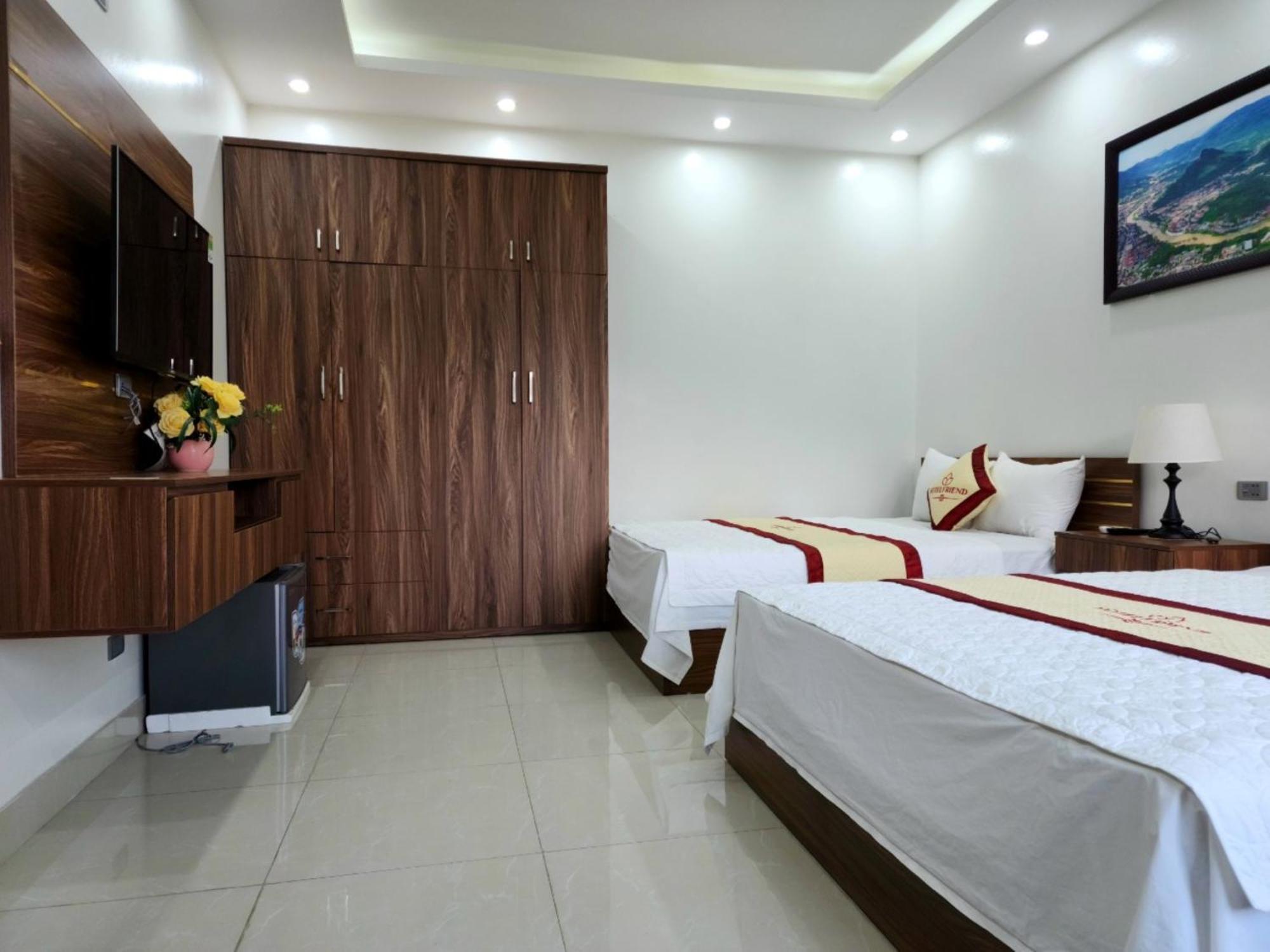 Friend Hotel 河江 外观 照片