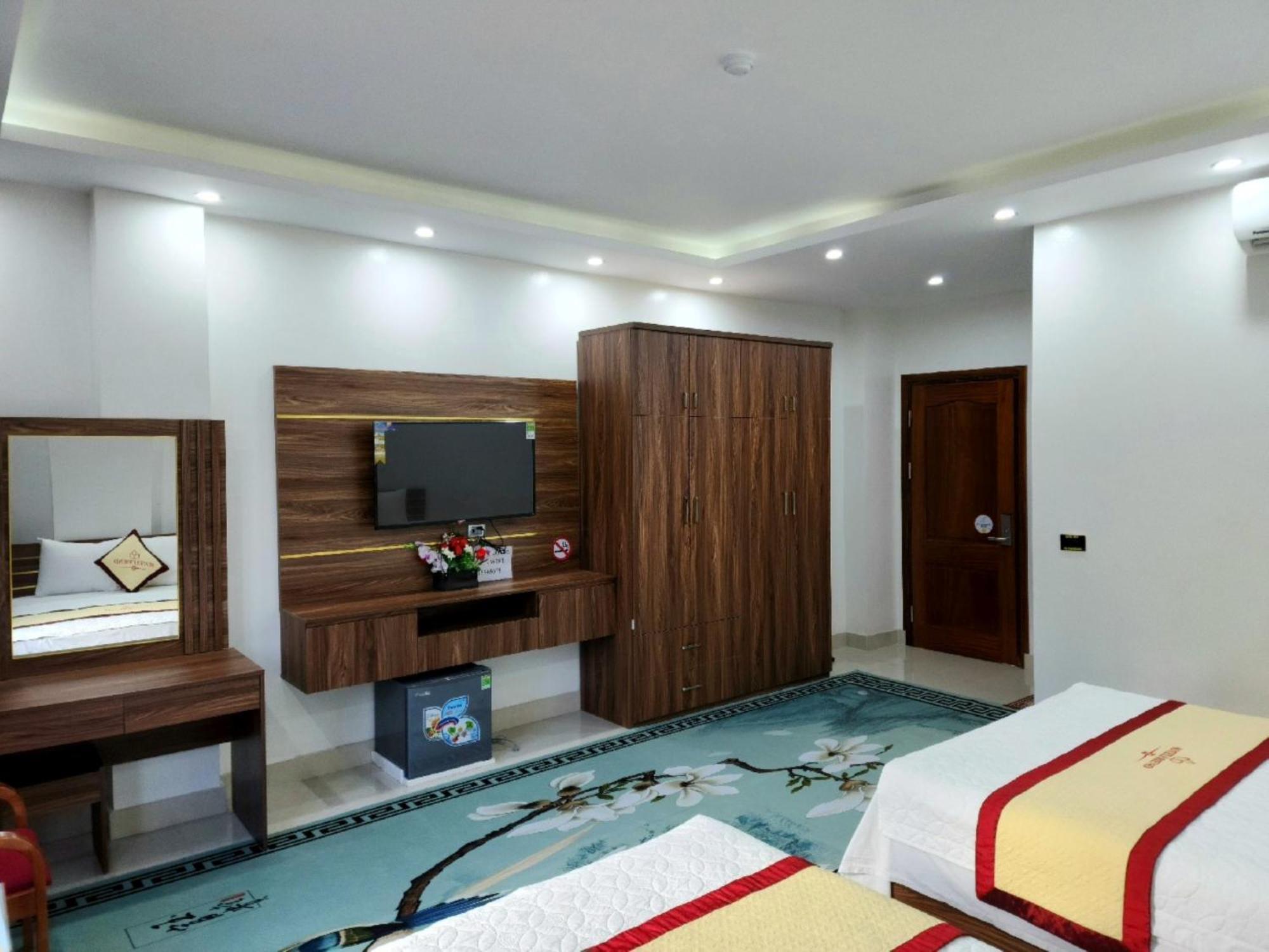 Friend Hotel 河江 外观 照片